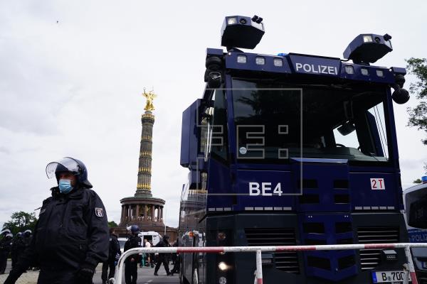 500 detenidos en Berlín en las manifestaciones no autorizadas contra las medidas anticovid