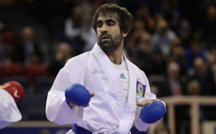  El karateka azerbaiyano Rafael Aghayev gana el combate inaugural en los Juegos Olímpicos de Tokio 