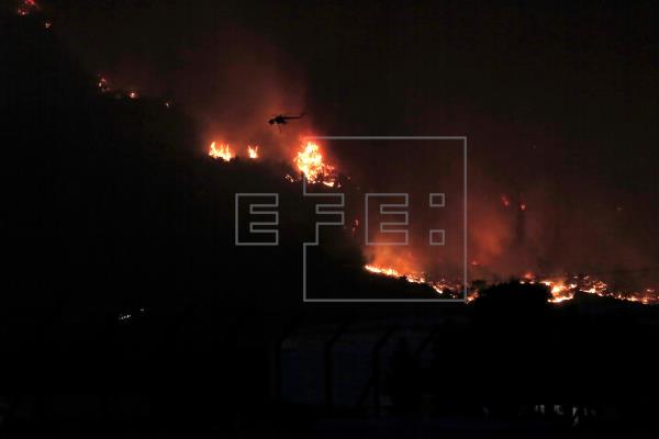 España envía un avión y un equipo de la UME para combatir los incendios en Grecia