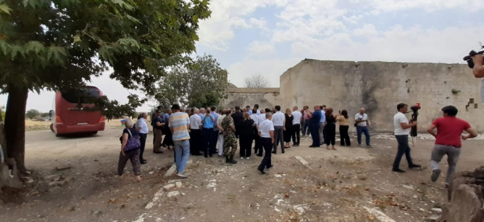 Los jefes de las ONG visitan la ciudad liberada de Aghdam