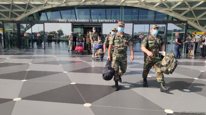 First group of Azerbaijani firefighters returns from Turkey