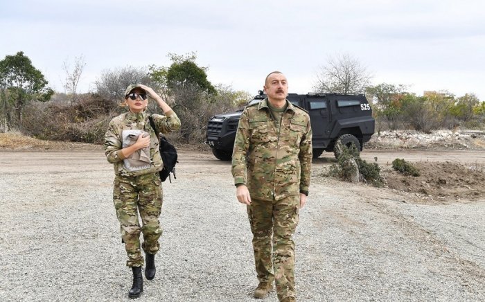   Presidente Ilham Aliyev y primera dama Mehriban Aliyeva visitan los distritos de Kalbajar y Lachin  