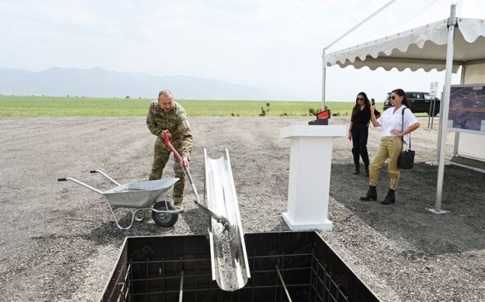   Presidente Aliyev sienta las bases del aeropuerto internacional de Lachin  