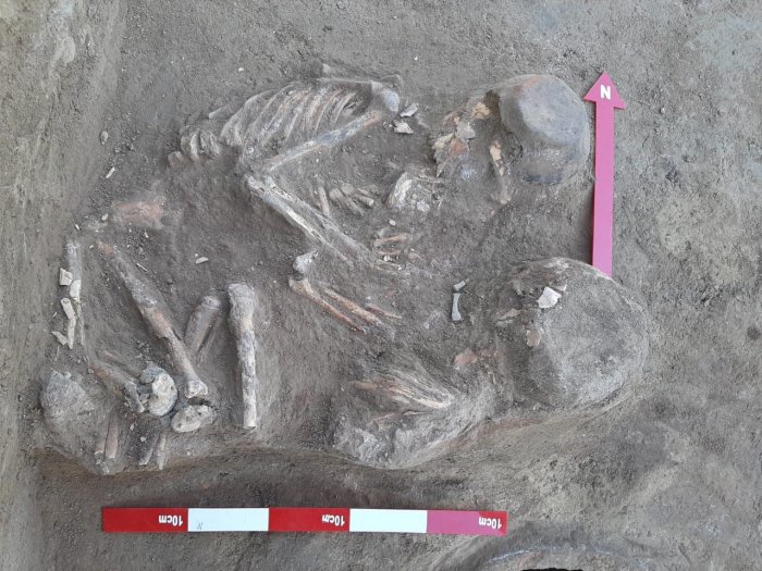 Azerbaijani scientists discover Neolithic artifacts in ancient Lalatapa settlement