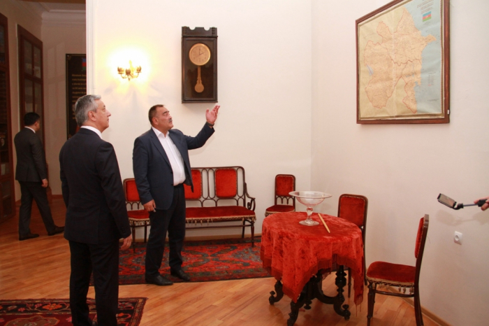   سفير أوزبكستان يسافر الى كنجة -   صور     