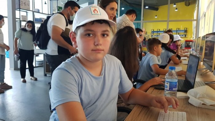  "Anamı və qardaşlarımı mənə əmanət etdi" -  Şəhid mayorun oğlu  