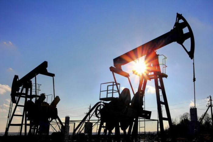   إنخفاض سعر النفط الاذربيجاني  