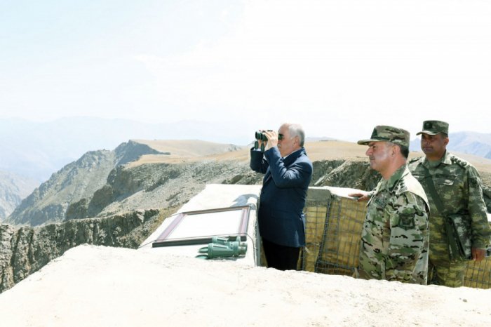    Naxçıvanın strateji yüksəkliklərində müdafiə istehkamları möhkəmləndirilib     
