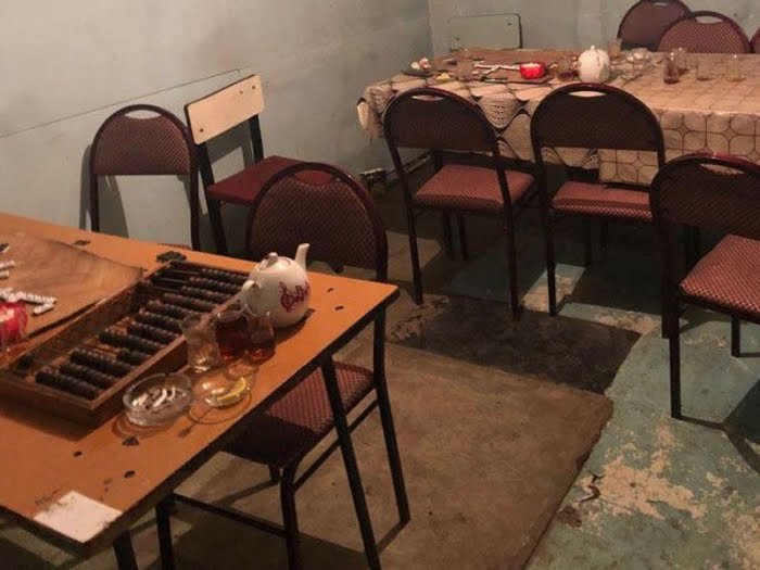 Karantin qaydalarını pozan çay evləri cərimələndi