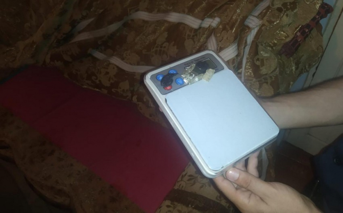Metamfetamin satan daha bir nəfər saxlanılıb
