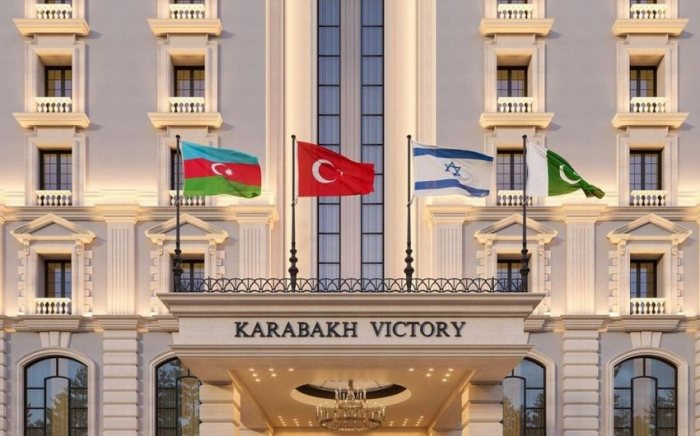  الهام علييف ومهريبان علييفا في افتتاح فندق كاراباخ 