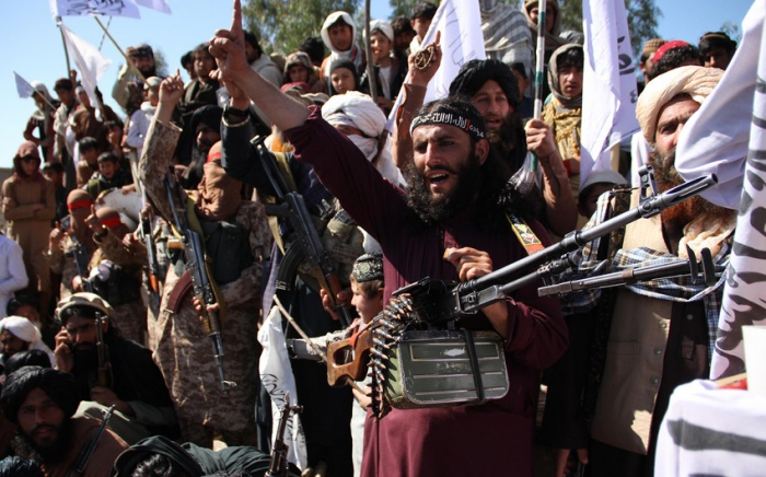    “Taliban” Əfqanıstanın daha bir böyük şəhərini ələ keçirdi     
