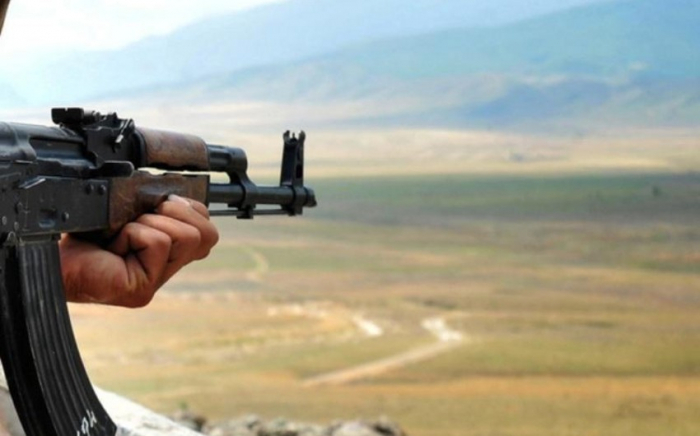       Ermənistan mövqelərimizi atəşə tutub     
   