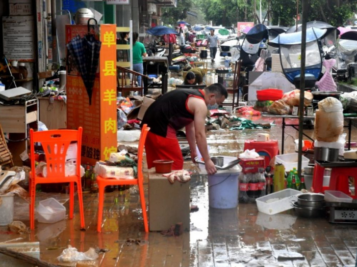 Des inondations dans une province chinoise provoquent l