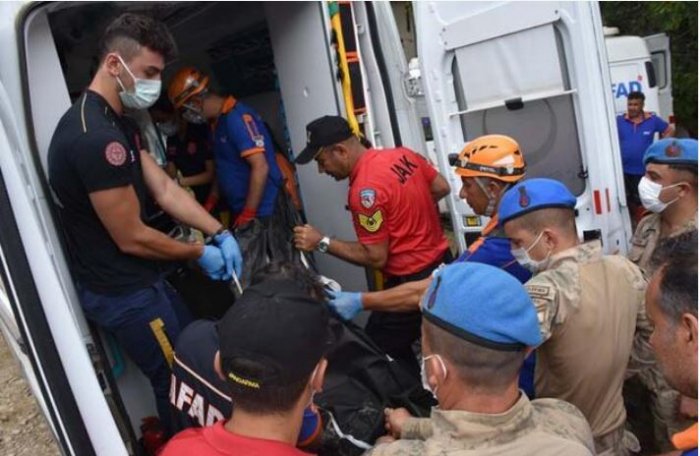    Türkiyədə sel qurbanlarının sayı 51-ə çatdı -    YENİLƏNİB      