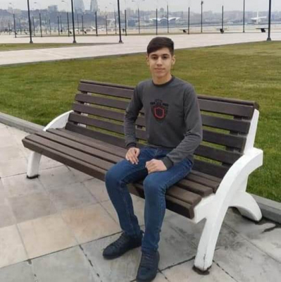 I qrupun birincisi Bakı Ali Neft Məktəbini seçdi