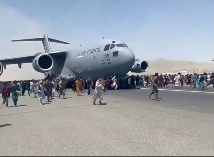    ABŞ Kabildən 17 min insanı təxliyə edib   