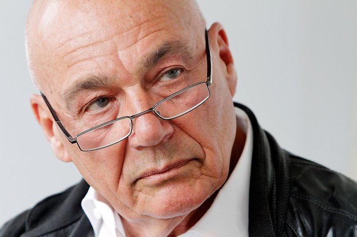    Dünya rus vaksinlərini niyə tanımır? –    Pozner       