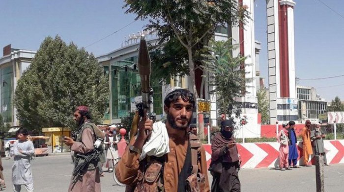 Taliban Laşkarqax və Qəndəharı ələ keçirib