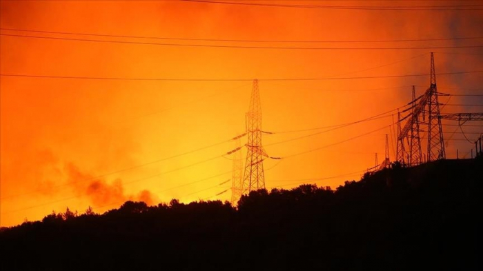  Incendies en Turquie:  Les citoyens présents dans la centrale thermique ont été évacués