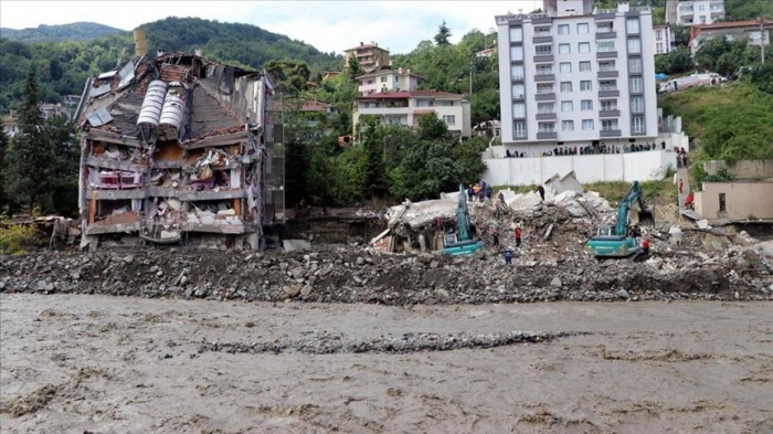  Turquie: Le bilan des victimes des inondations dans le nord s