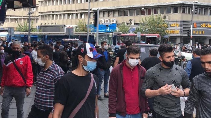    İranda ötən gün daha 581 nəfər koronavirusdan ölüb     
