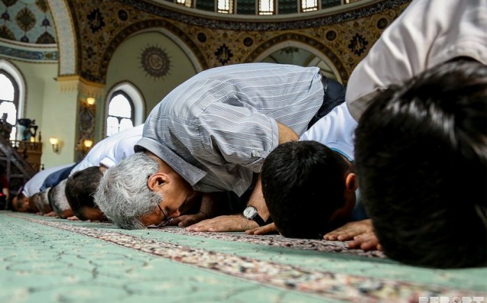  Dini mərasim keçirən 10 nəfər cərimələnib,  2 nəfər həbs edilib 
 