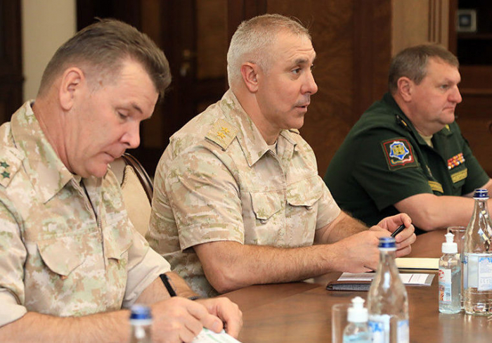   Le général Mouradov met fin à son mandat de commandant des soldats de la paix russes au Karabagh  