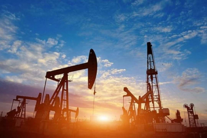  Aserbaidschanische Ölexporte sind gesunken, aber Umsatz ist gestiegen 