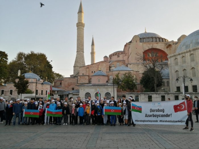 Vətən müharibəsi şəhidlərinin xatirəsi İstanbulda anılıb -    FOTO     
