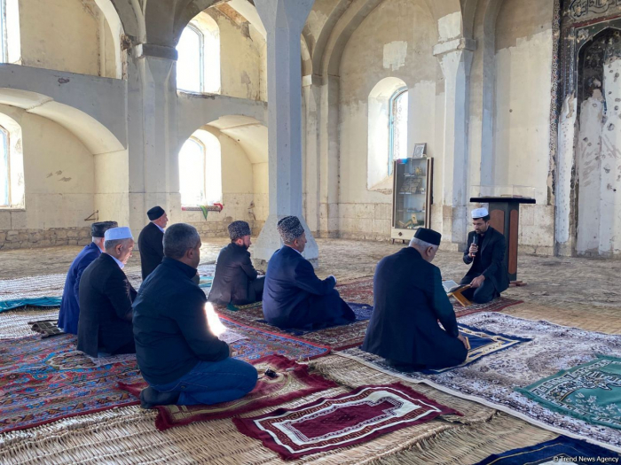 Ceremony honoring memory of martyrs held in Azerbaijan