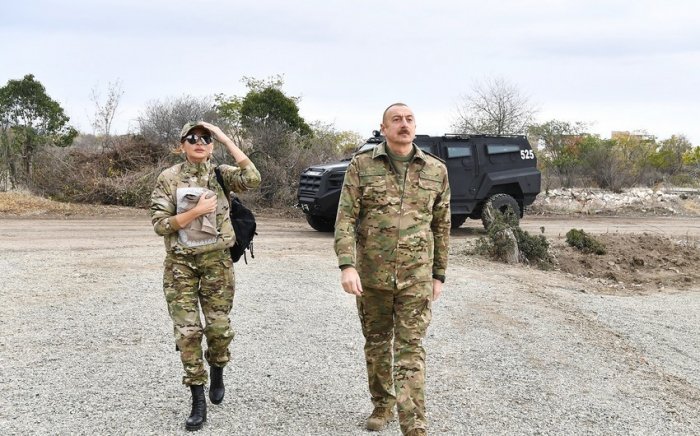   Presidente Ilham Aliyev sienta las bases del Complejo Conmemorativo de la Guerra Patria y el Museo de la Victoria  