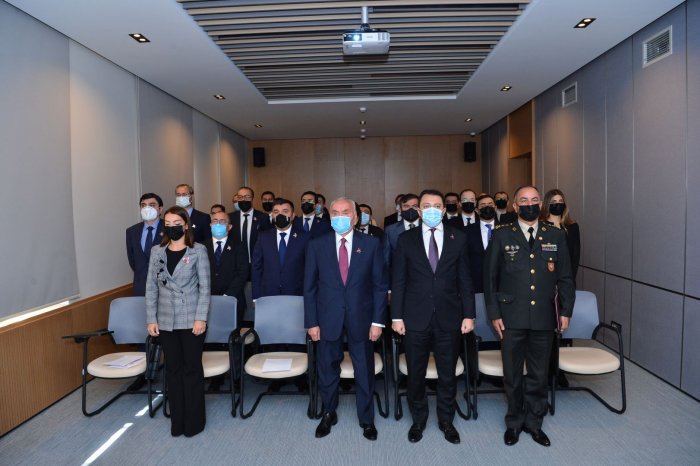   Azerbaijani MFA honours memory of Azerbaijani martyrs on Remembrance Day  