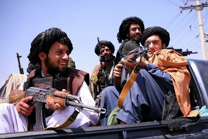 “Taliban” Pəncşir qubernatorunun ofisini ələ keçirdi