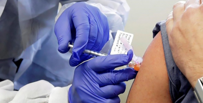 Santé: une double vaccination contre la grippe et la Covid-19 ne représente aucun risque