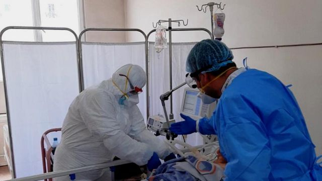    Azərbaycanda virusa ən çox qadınlar yoluxub   