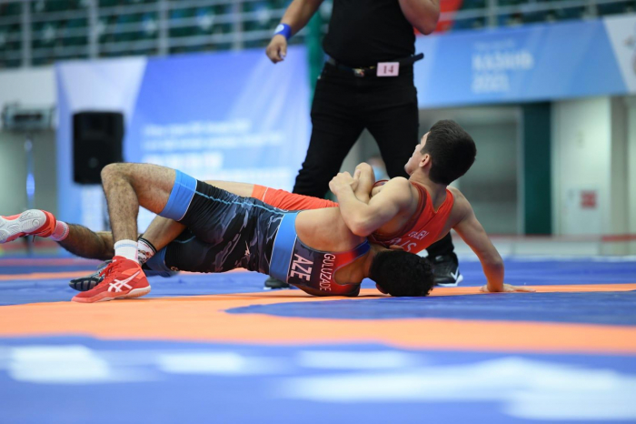    Azərbaycan güləşçiləri qızıl və gümüş medal qazandı -  YENİLƏNİB   
   