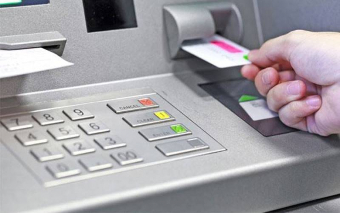    Bankomatlardan çıxan yararsız pullarla bağlı açıqlama     
