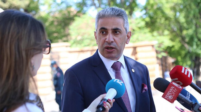    "Paşinyan erməni xalqını ələ salır"-   Kazinyan      