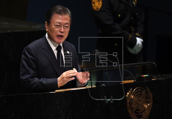 Moon Jae-in habla de defensa "sólida" y reconciliación tras test norcoreano