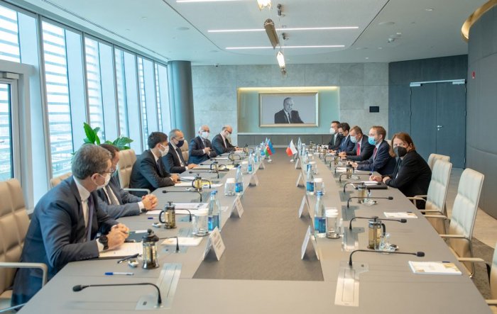 Azerbaijani Economy Minister invites Czech companies to participate in 