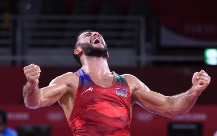  Azerbaijani wrestler Huseynov becomes world champion 