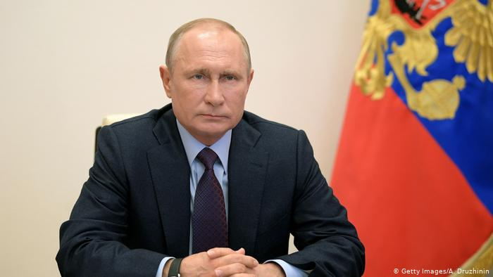     Putin:   "Las fuerzas de paz rusas son el garante del alto el fuego en Nagorno-Karabaj"  