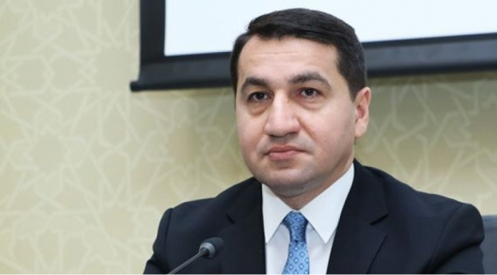     Hikmet Hajiyev:   "Die Wiederaufbauprojekte des Präsidenten nach dem Konflikt sind unvergleichlich"  