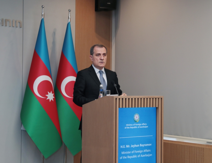     وزير الخارجية:   انطلق التعاون في مجال تطهير الالغام بين أذربيجان وكرواتيا  