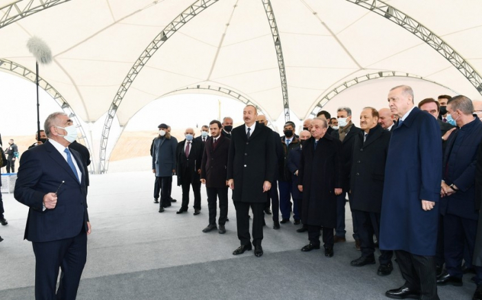 Presidents of Azerbaijan and Turkey review construction of road to Shusha