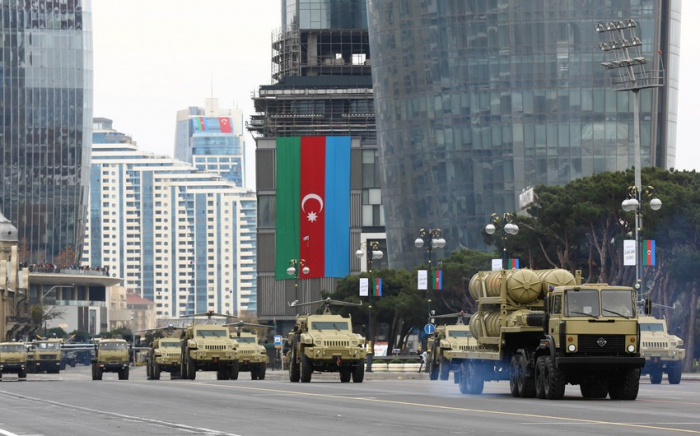   Azerbaiyán destinará 4.400 millones para militares y seguridad   
