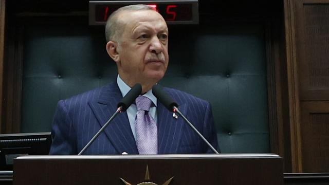     Erdogan:   "Es wird eine Füzuli-Istanbul Reise geben"  