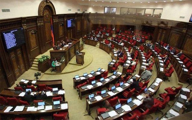  Armenisches Parlament hat die Erklärung zu Karabach nicht akzeptiert 