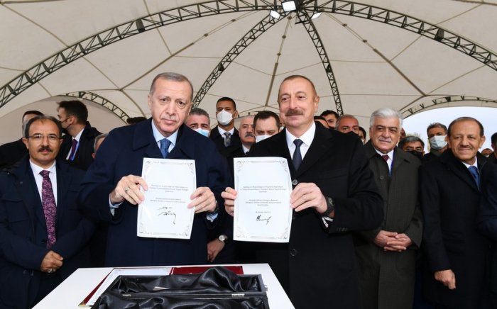   Azay Quliyev Zəngəzur dəhlizindən və İranla münasibətlərdən danışdı   